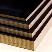 Фанера ламинированная 12 мм 2440х1220 сорт 1/1 гладкая